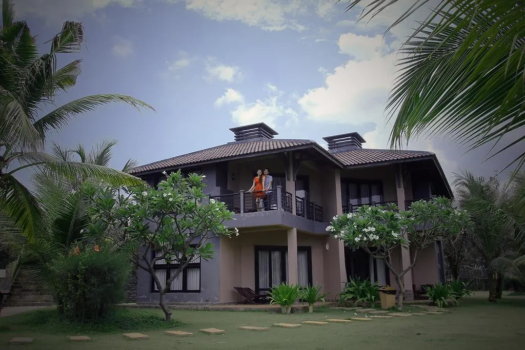 Tropicana Beach Resort & Spa Long Hai 3*,  Vietnam